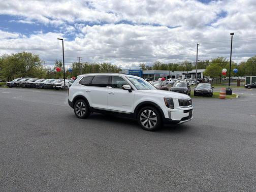 Snow White Pearl 2020 Kia Telluride S