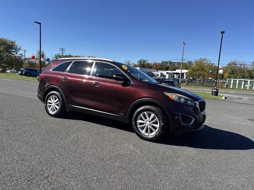 2016 Kia Sorento LX