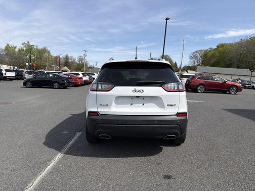 Bright White Clearcoat 2021 Jeep Cherokee Latitude Lux