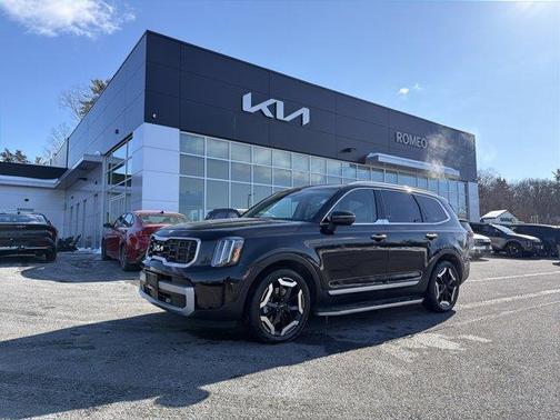 2023 Kia Telluride S