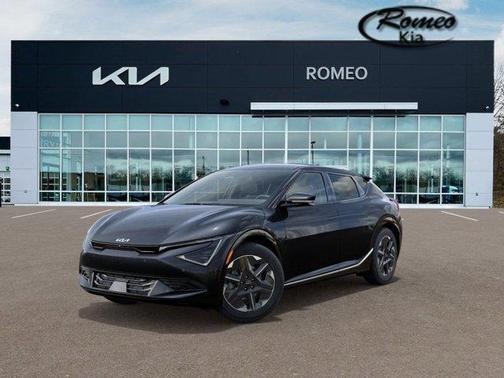 2025 Kia EV6 Light Long Range