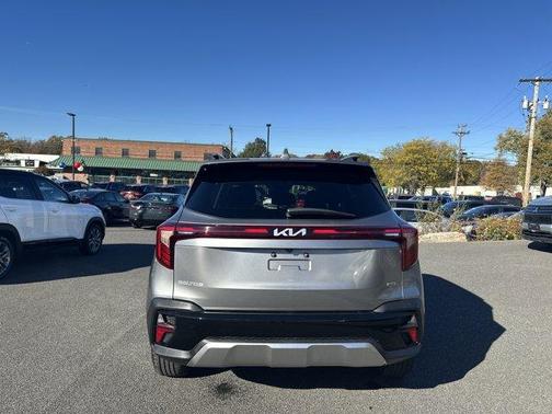 2024 Kia Seltos EX