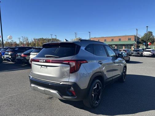 2024 Kia Seltos EX