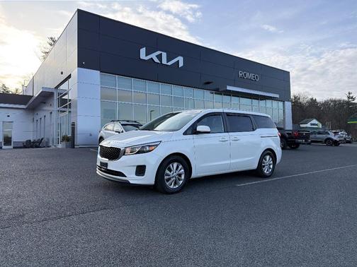 2016 Kia Sedona LX