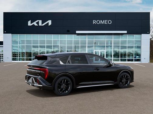 Aurora Black Pearl 2026 Kia K4 GT-Line Turbo
