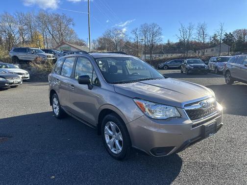 2015 Subaru Forester 2.5i