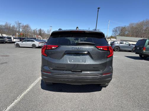 Graphite Gray Metallic 2020 GMC Terrain SLE