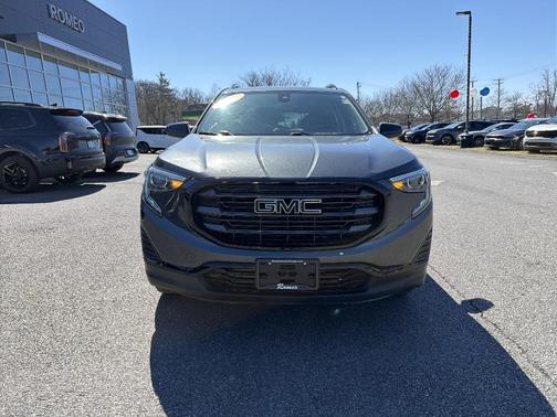 Graphite Gray Metallic 2020 GMC Terrain SLE