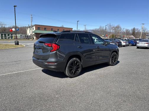 Graphite Gray Metallic 2020 GMC Terrain SLE