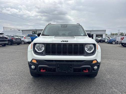 2023 Jeep Renegade Trailhawk