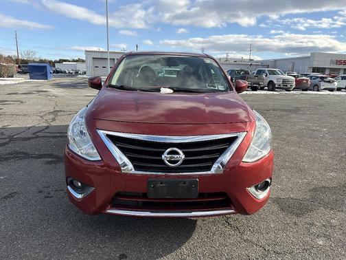 2018 Nissan Versa 1.6 SV