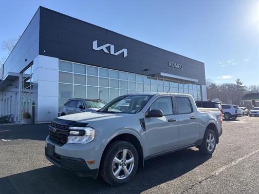 2023 Ford Maverick XL