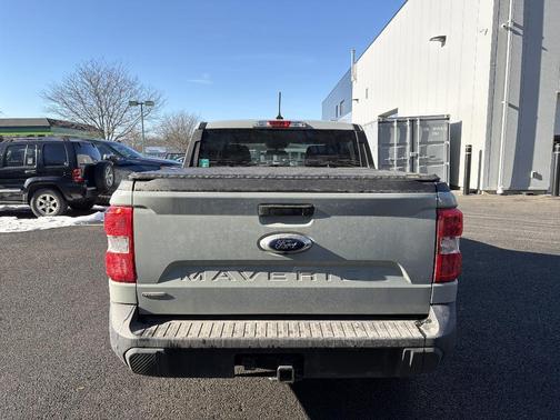 2023 Ford Maverick XL