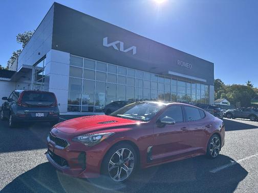 2018 Kia Stinger GT2