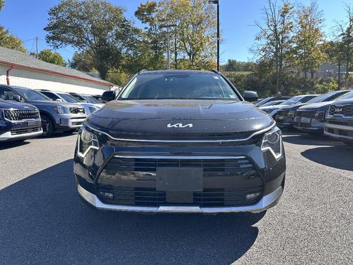 2023 Kia Niro EX Touring