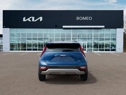 2024 Kia Niro Plug-In Hybrid SX Touring