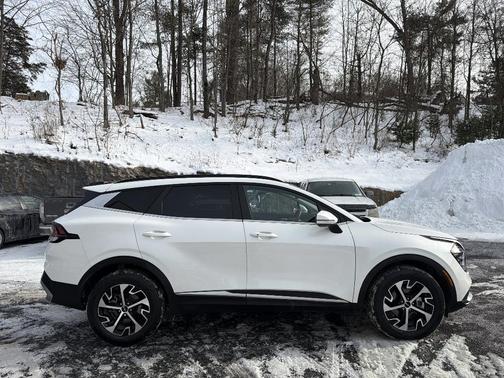 2025 Kia Sportage Hybrid EX