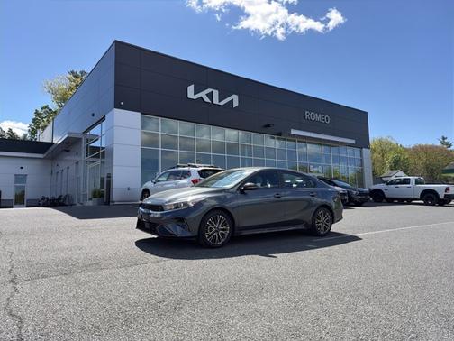 Gravity Gray 2024 Kia Forte GT-Line