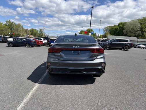 Gravity Gray 2024 Kia Forte GT-Line