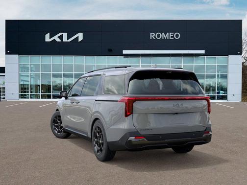 Ceramic Silver 2026 Kia Carnival Hybrid SX Prestige