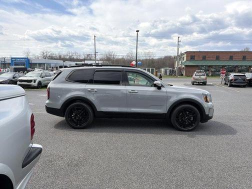 2024 Kia Telluride SX