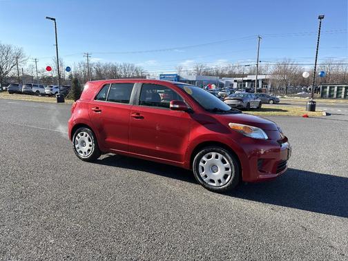 2014 Scion xD Base