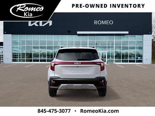 Snow White Pearl 2026 Kia Seltos S