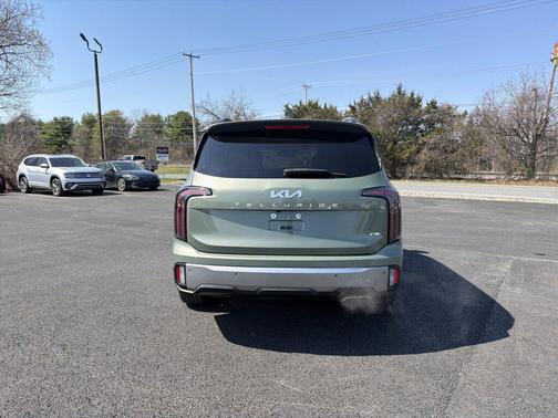 Jungle Green 2023 Kia Telluride SX X-Line