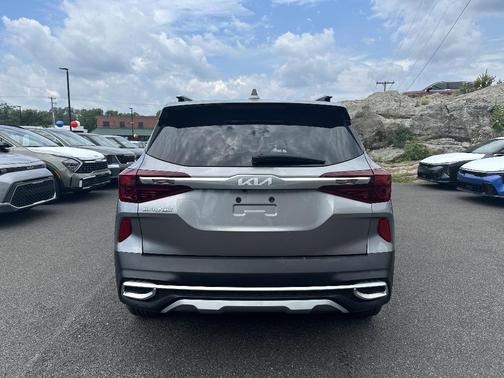 2023 Kia Seltos S
