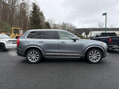 2016 Volvo XC90 Hybrid T8 Inscription