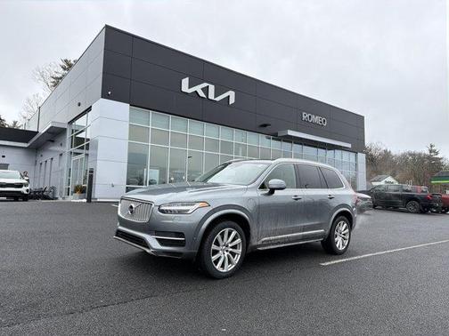 2016 Volvo XC90 Hybrid T8 Inscription