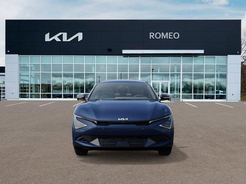 2025 Kia EV6 Wind