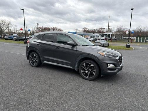 2020 Hyundai TUCSON Sport