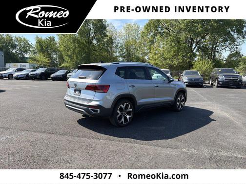 Pyrite Silver Metallic 2023 Volkswagen Taos 1.5T SEL