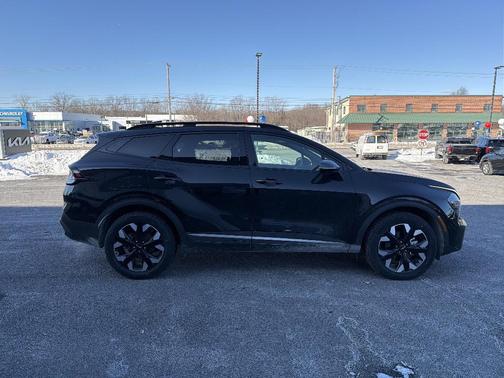 2023 Kia Sportage Plug-In Hybrid X-Line Prestige
