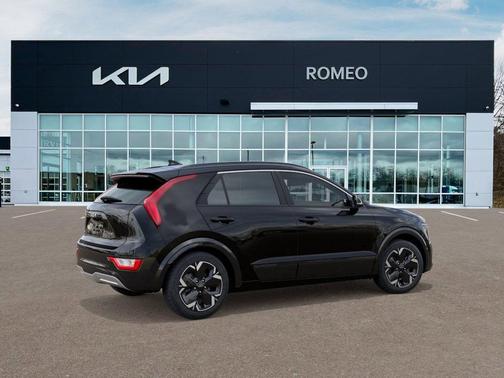 Aurora Black Pearl 2026 Kia Niro EV Wind