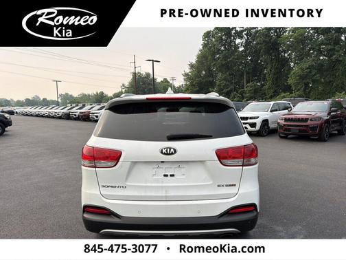 Snow White Pearl 2016 Kia Sorento EX
