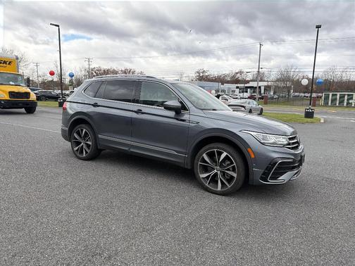 2022 Volkswagen Tiguan 2.0T SEL R-Line