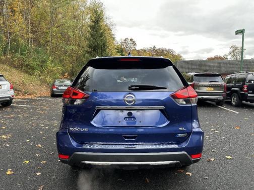 2017 Nissan Rogue Hybrid SL