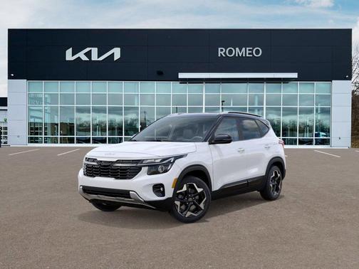 Clear White/Black Roof 2026 Kia Seltos S