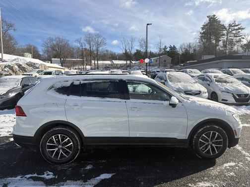 2019 Volkswagen Tiguan 2.0T SE