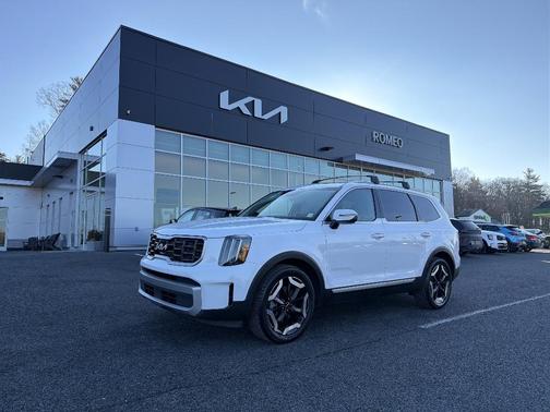2023 Kia Telluride S