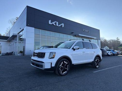2023 Kia Telluride S