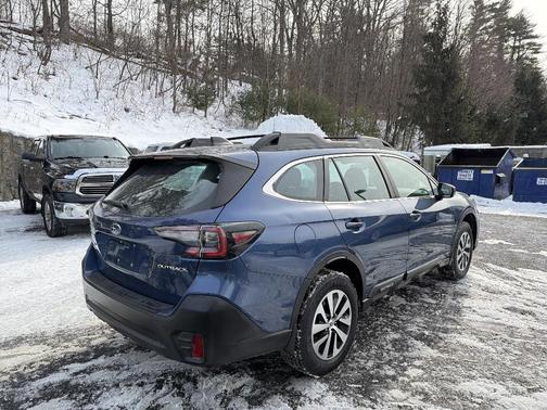 2021 Subaru Outback Base (CVT)