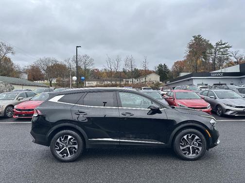 2023 Kia Sportage Hybrid EX