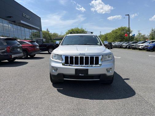 Bright Silver Metallic Clearcoat 2012 Jeep Grand Cherokee Limited