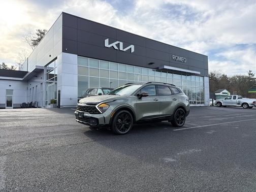 Jungle Green 2025 Kia Sportage Plug-In Hybrid X-Line Prestige