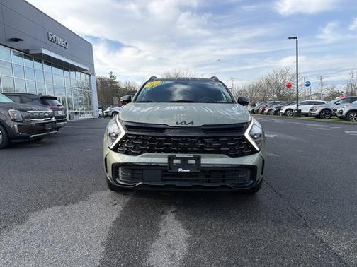 Jungle Green 2025 Kia Sportage Plug-In Hybrid X-Line Prestige
