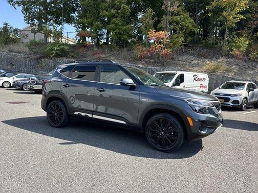 2023 Kia Seltos Nightfall
