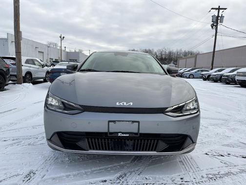 2023 Kia EV6 Wind